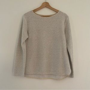 H&M Women’s Lightweight Sweater Rounded Hem White with Black Thread Detail Small